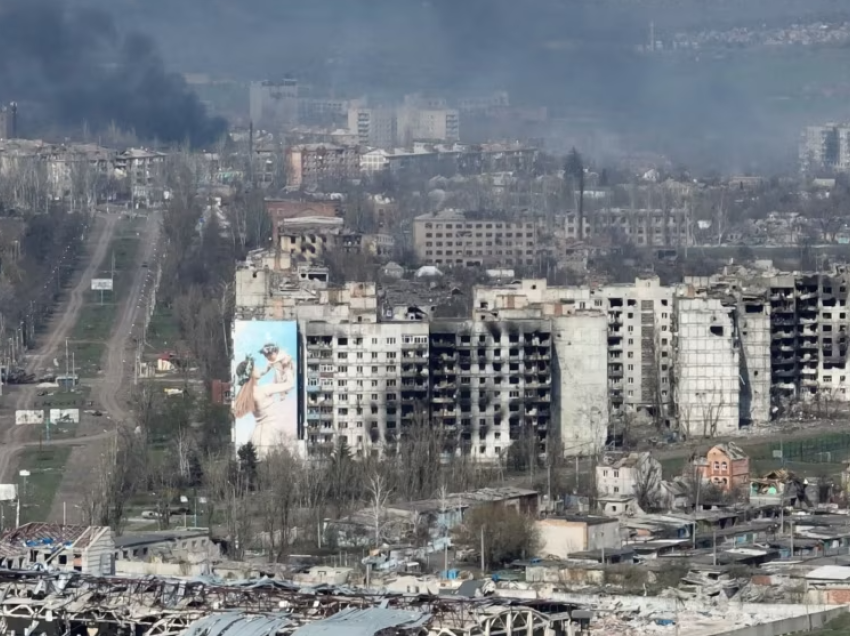 Civilë të vrarë në Luhansk, teksa vazhdojnë luftimet e ashpra në lindje