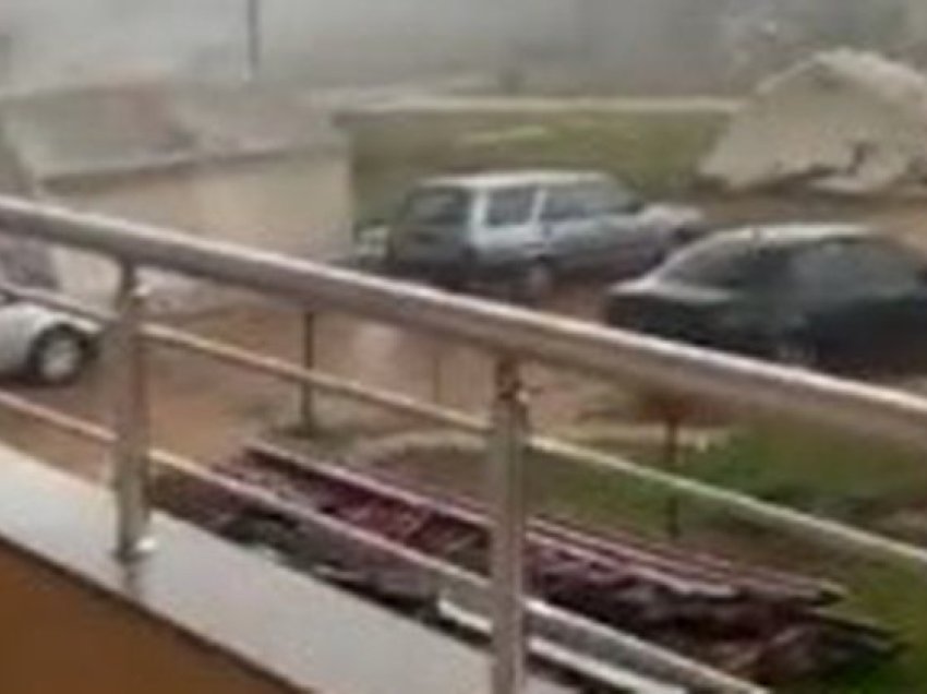 Fatkeqësitë nuk ndalen, qyteti që ishte epiqendra e tërmetit shkatërrues goditet nga tornado 