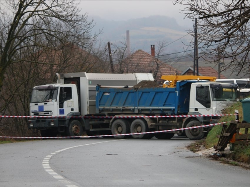 ​Barrikadat në veri, nuk dihet nëse po zhvillohen hetime