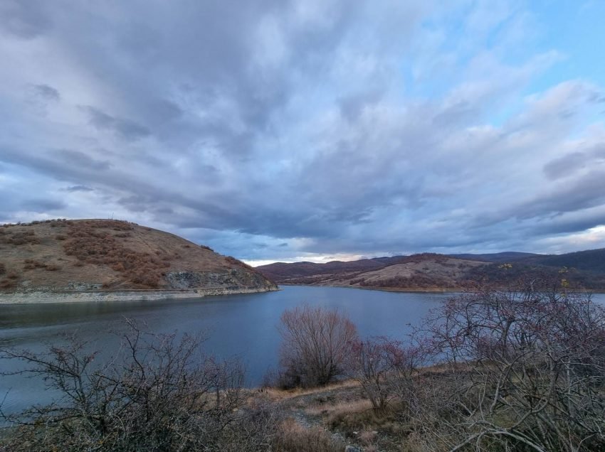 Liqeni i Batllavës mbetet në nivelin maksimal