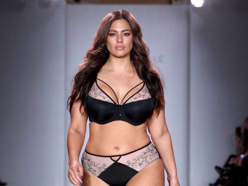 Ashley Graham shpallet gruaja më seksi në botë