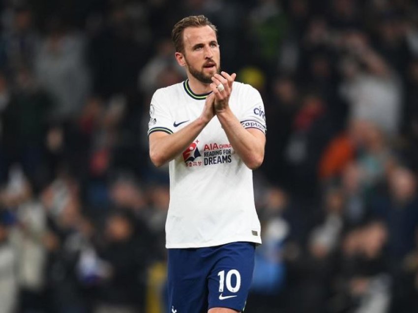 Spekulimet e lidhin me United, përgjigjet Harry Kane