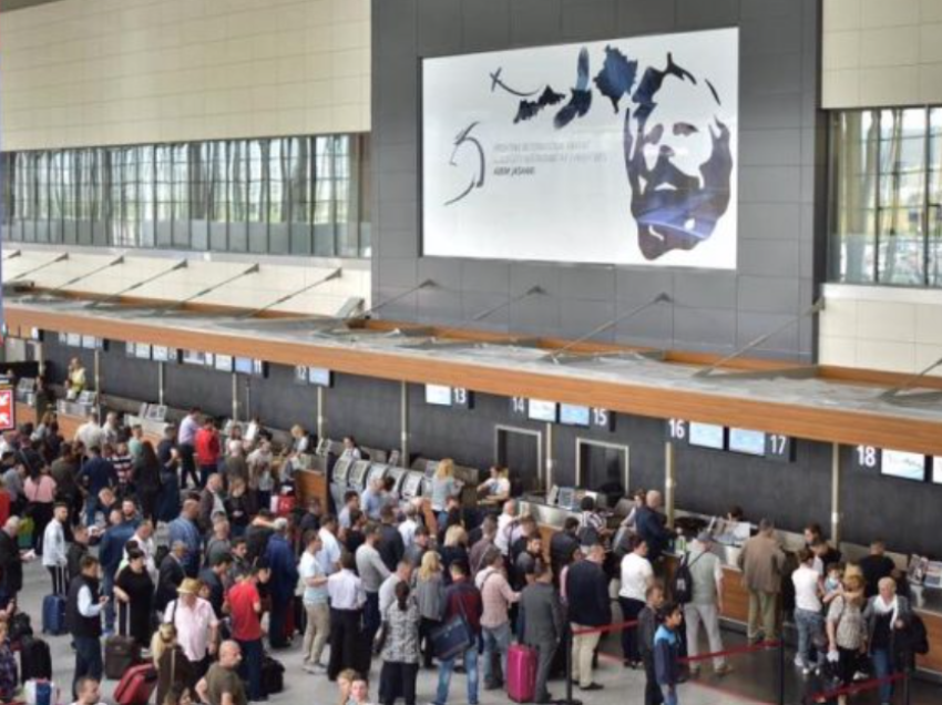 Mërgimtarja rrah të dashurin në Aeroportin e Prishtinës, e kuptoi se po e tradhton