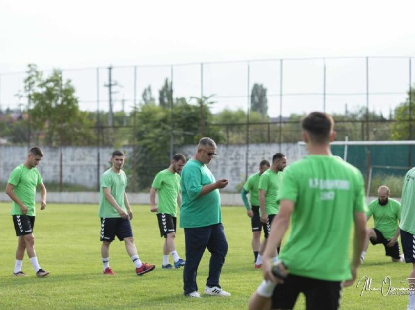 Bashkimi me tre mungesa të mëdha 