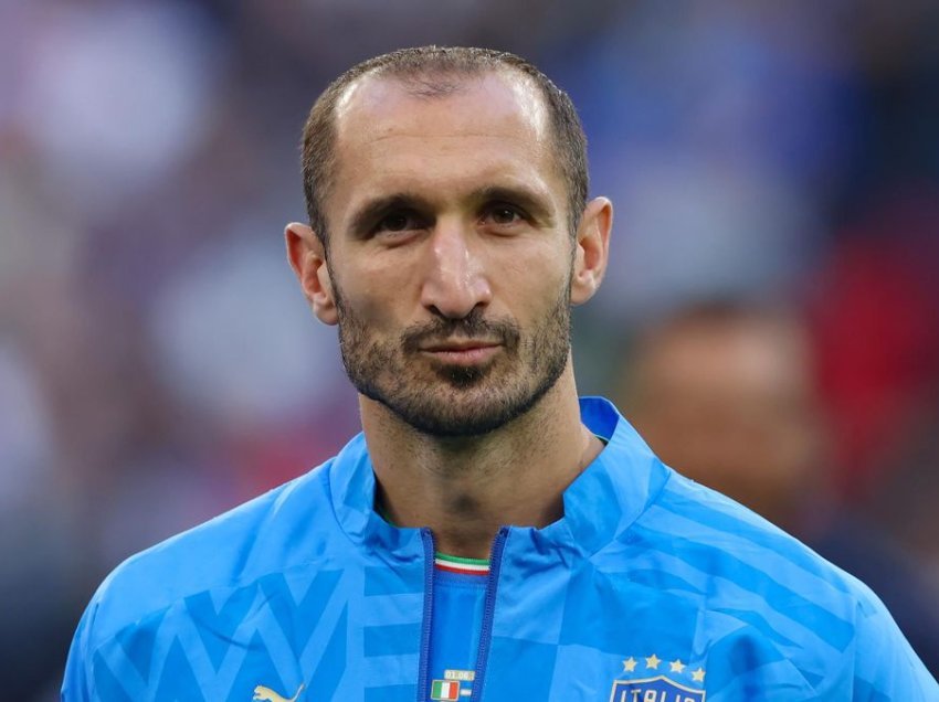 Chiellini komenton dorëheqjen e Mancinit