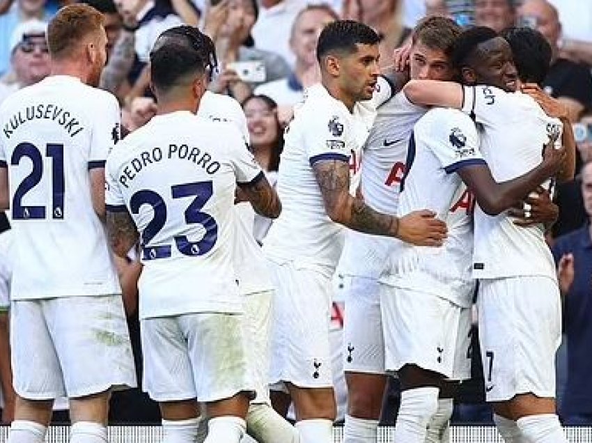 Manchester Utd kokulur nga Londra, Tottenham ballëlart 