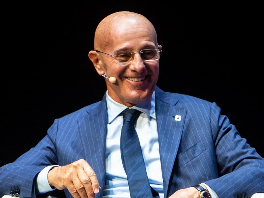 Arrigo Sacchi komenton dy skuadrat