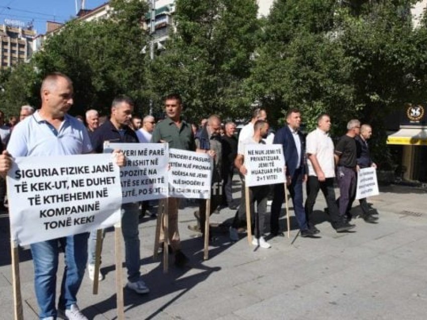 Punëtorët e KEK-ut paralajmërojnë greva dhe protesta