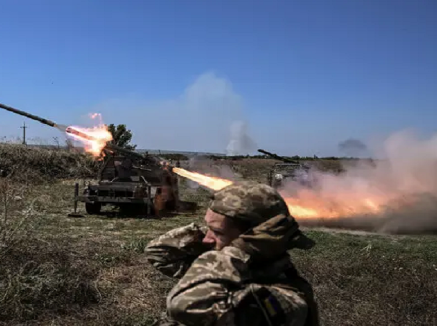 Forcat ukrainase ngrenë flamurin kombëtar në Robotyne! Çlirohet rajoni jugor i Zaporizhzhia