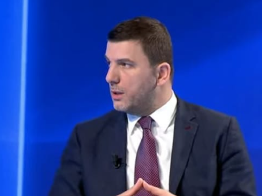 Krasniqi: Qeveria e shtyu regjistrimin e popullsisë pasi e ka humbur kontrollin në veri