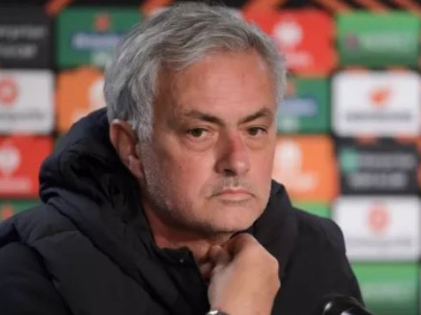 Mourinho: Lojtarët luajnë në mënyrë “sipërfaqësore”