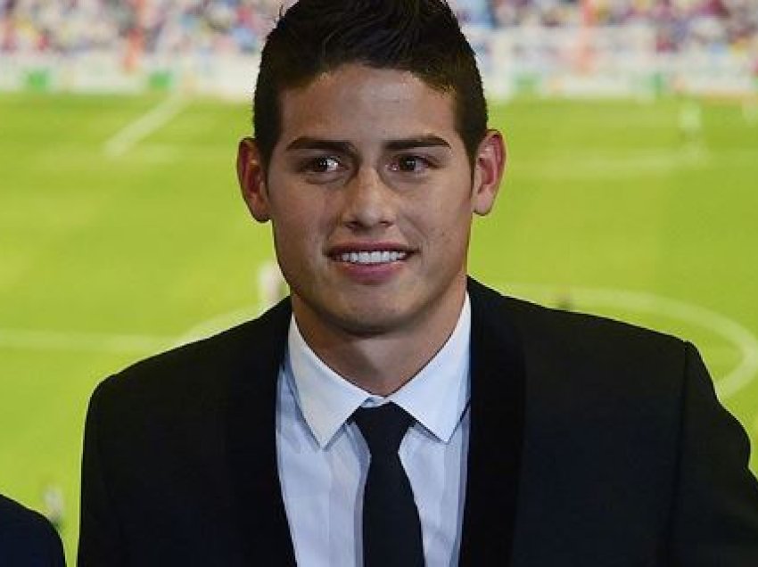 James Rodriguez tregon prapaskenën me Florentino Perez