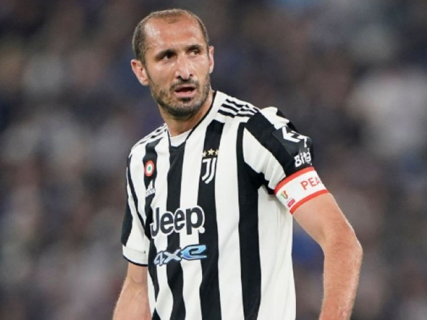 Chiellini synon të punojë te Juventus pas pensionimit