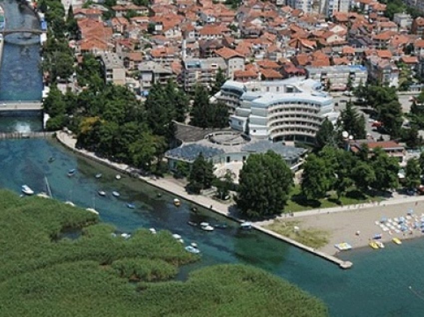 Vauçerë për vizitë të vendeve turistike në Maqedoni, masa e re për mbështetje të studentëve