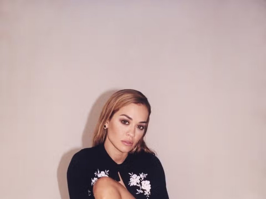 Rita Ora: Falë emigrimit në Mbretërinë e Bashkuar, unë bëj punën e ëndrrave – nuk dua as ta imagjinoj si do të ishte ndryshe