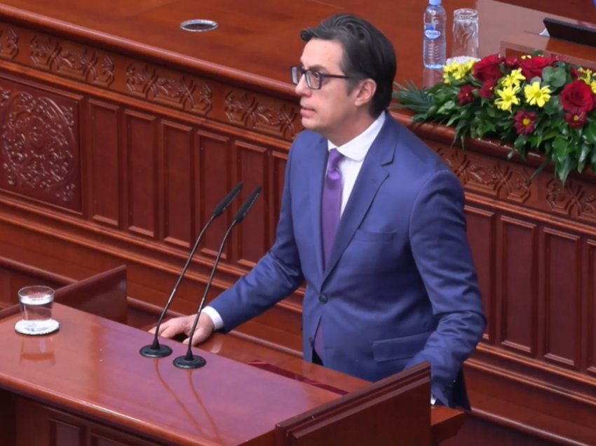 Pendarovski në fjalimin vjetor: SHBA dhe BE janë luftëtarë më të zellshëm të korrupsionit se sa institucionet tona