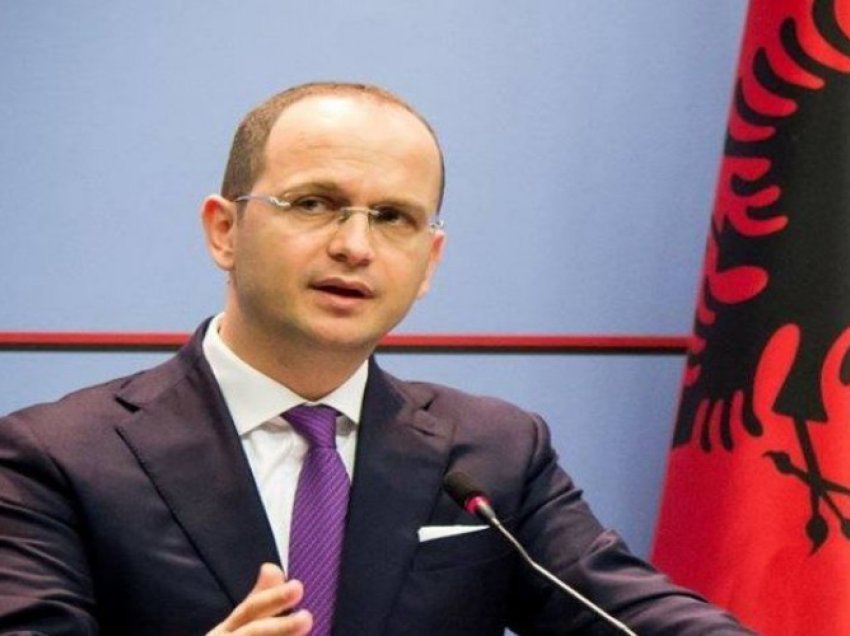 Bushati: Serbia vijon të sfidojë rregullat e rendit ndërkombëtar