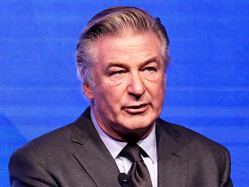 Alec Baldwin konfrontohet me protestuesit anti-izraelit 