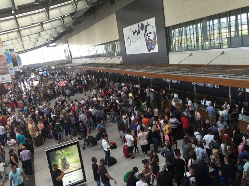 Fluks i udhëtarëve në Aeroportin e Prishtinës, Gara: Vetëm dje janë realizuar 93 fluturime