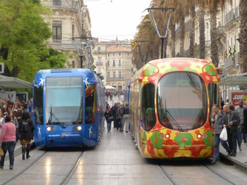 Qyteti francez i Montpellier e bën transportin publik falas për të gjithë banorët