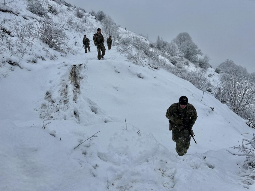 KFOR-i trefishon patrullimet, katërfishon praninë në veri