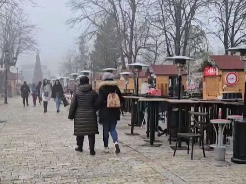 Përgatitjet për ndërrimin e viteve/ Koncerte në disa qytete, ekipet e urgjencës në gatishmëri