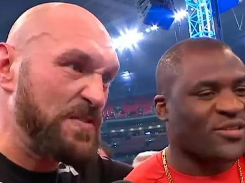 Fury - Ngannou duel boksi në kafaz, Mike Tyson do të jetë gjyqtari