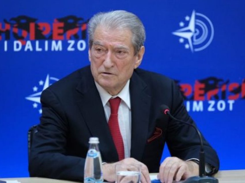 Sali Berisha tregon hapat e radhës: Do shumëfishojmë rezistencën në Parlament 