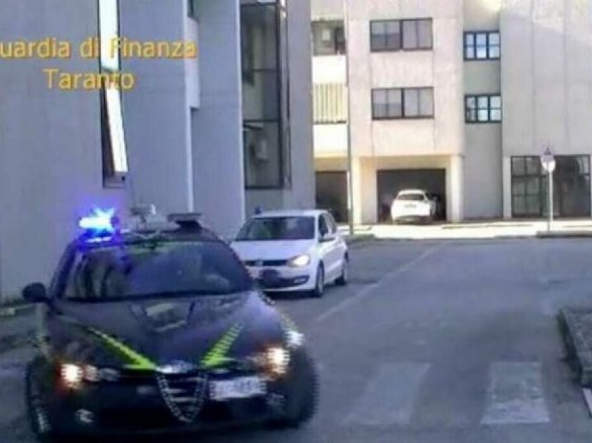 Transportonin drogë nga Shqipëria dhe Holanda dhe e shisnin në Itali, gjykata ul dënimet për dy shqiptarët