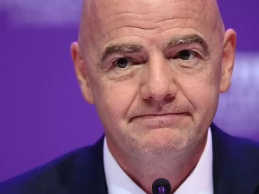 Infantino rrit rrogën e tij: sa fiton si president i FIFA-s?