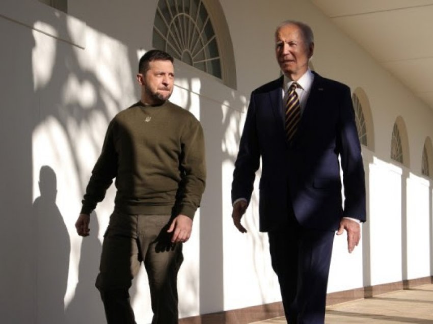 Zelensky përsërit ftesën që Biden të vizitojë Ukrainën