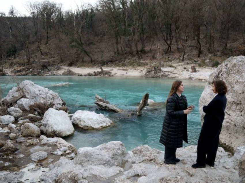 ​Lumi Vjosa pasuri botërore