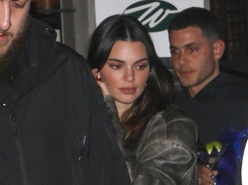 Përfliten për një lidhje, Kendall Jenner fotografohet për herë të parë me këngëtarin latin