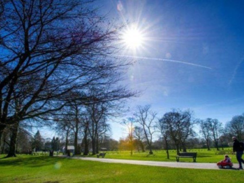 Temperatura deri në 21 gradë Celsius, parashikimi i motit për sot