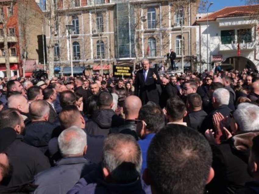 Opozita sërish në protestë nesër para parlamentit