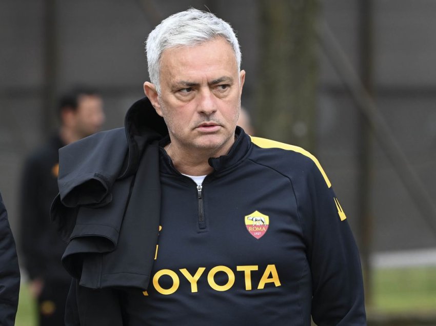 Mourinho sërish polemikë me tifozët e Romës