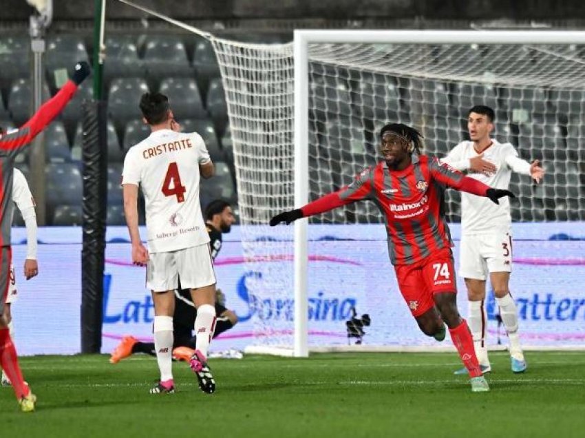 Cremonese turpëron Romën