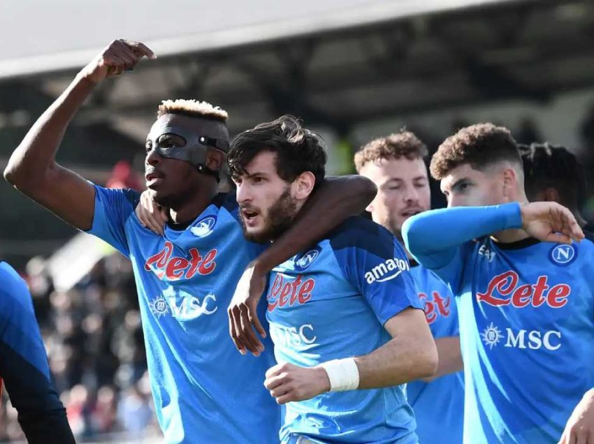 Napoli “blindon” yllin e sulmit