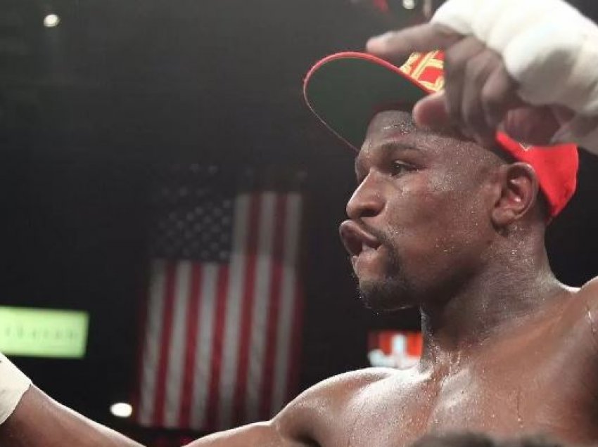 Mayweather rikthehet në ring në shkurt