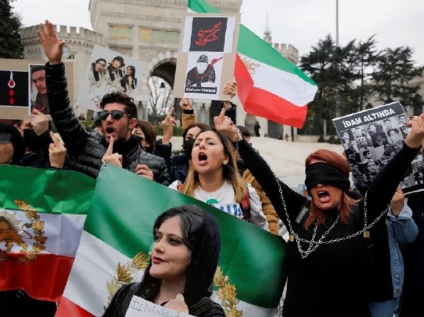 ​Francë: Protesta në Lion kundër autoriteteve iraniane