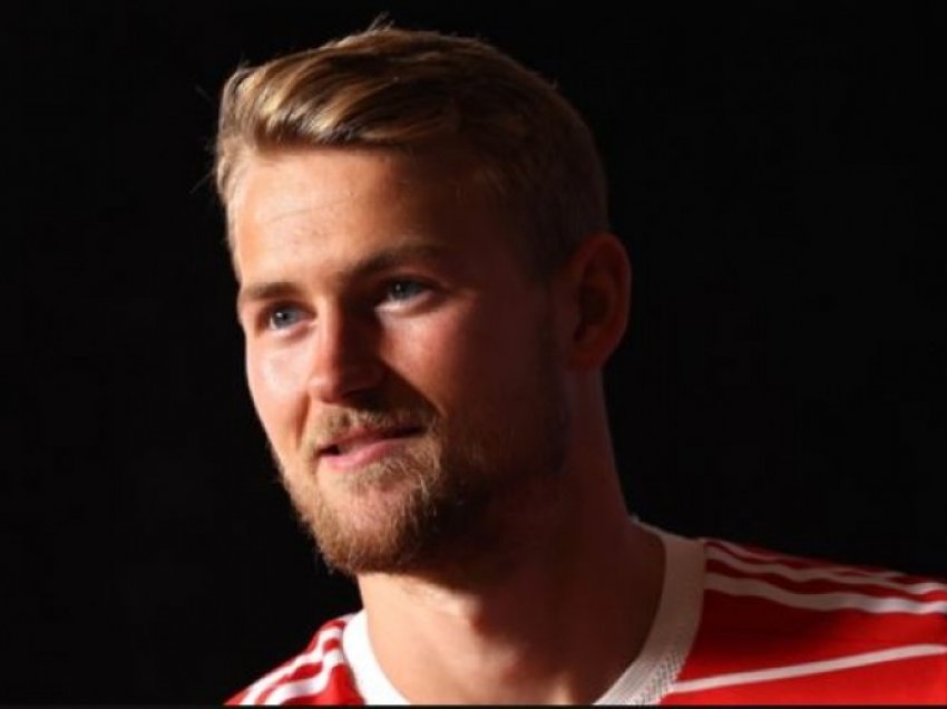 Matthijs de Ligt flet për zëvendësuesin e Manuel Neuerit të lënduar