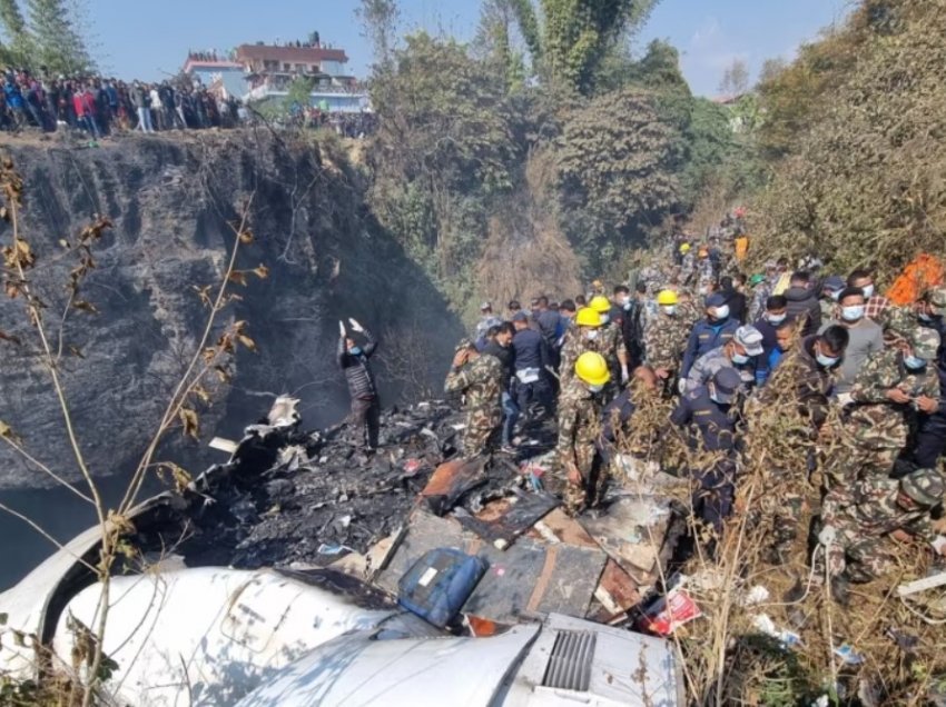 Tragjedi! Rritet numri i viktimave nga rrëzimi i aeroplanit