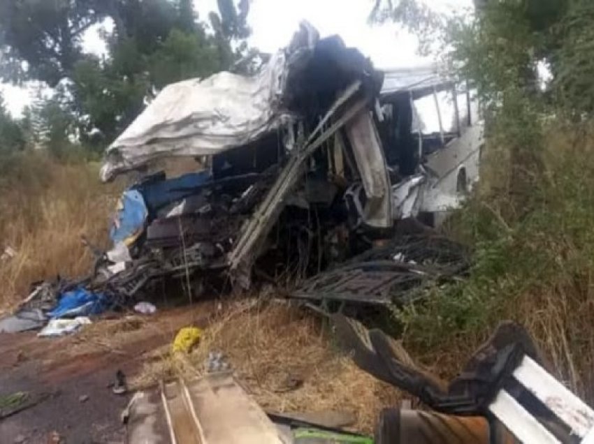 ​Senegal: Përplasen autobusi dhe kamioni, 19 të vdekur