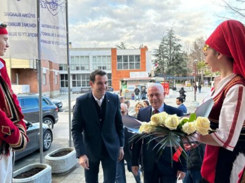 Veliaj në Luginën e Preshevës, takon kreun e komunës së Bujanovcit: Më të fortë bashkë! 