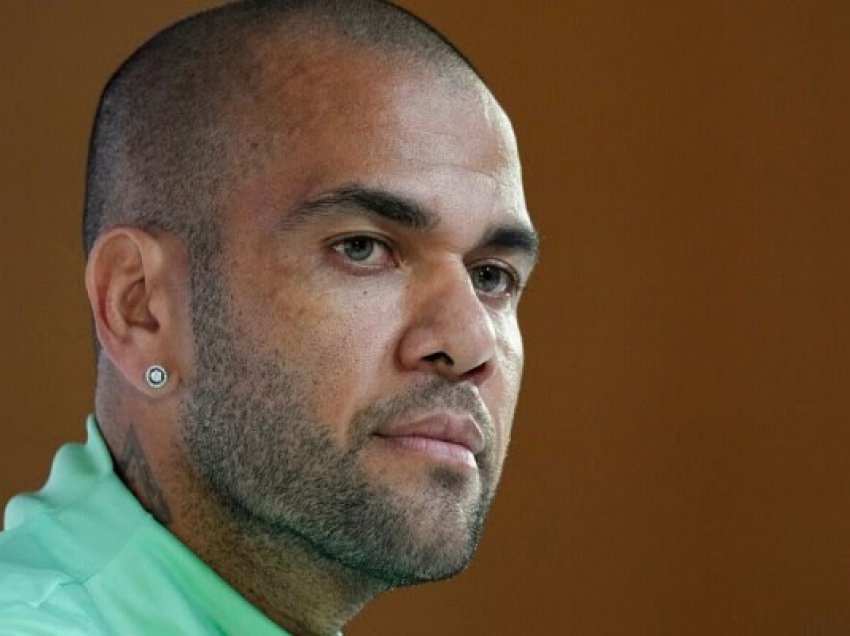 Publikohet deklarata e 23 vjeçares së dhunuar seksualisht nga Dani Alves