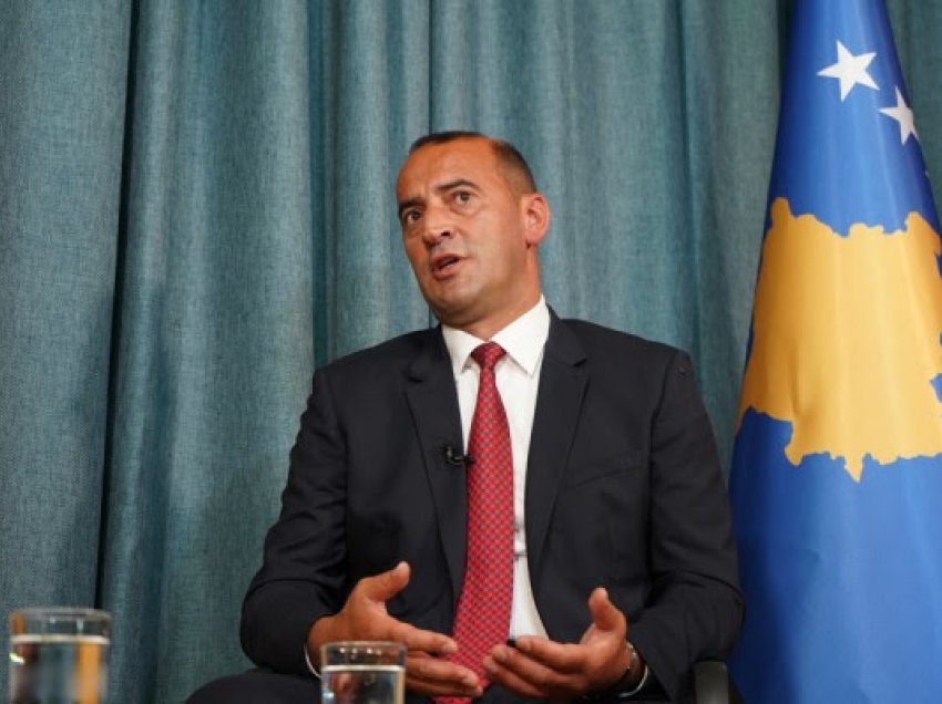 Haradinaj pyet publikisht Kurtin: Sqaroja publikut se për çka u dakordove me Lajçakun