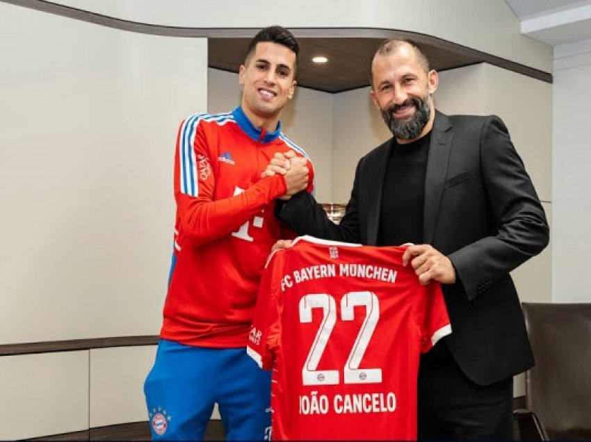 Zyrtare, Cancelo lojtar i Bayernit