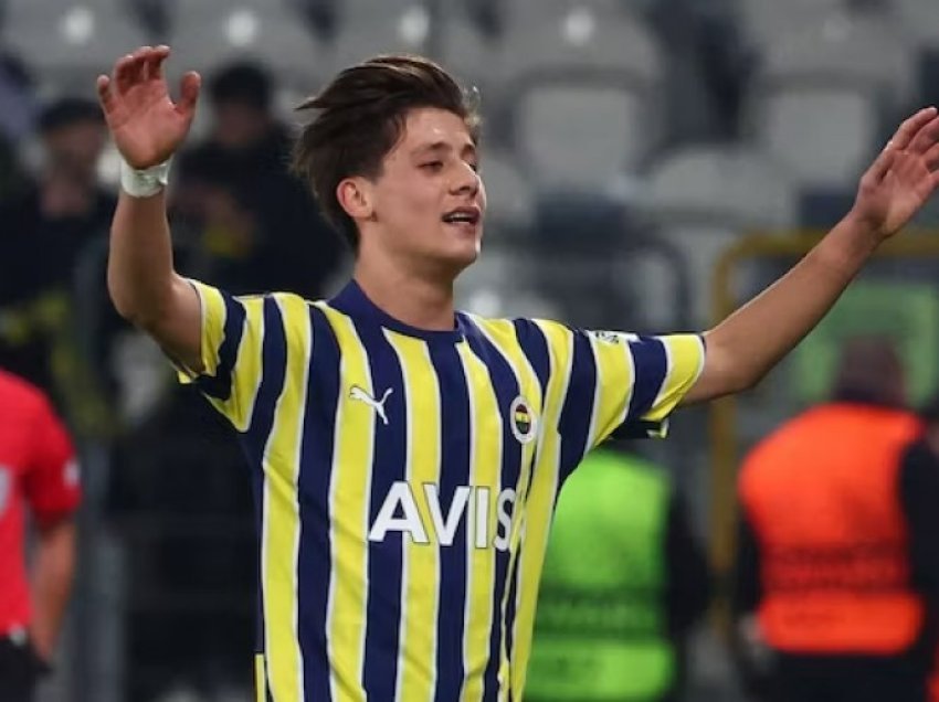 Laporta pranon interesimin për talentin turk të Fenerbahces