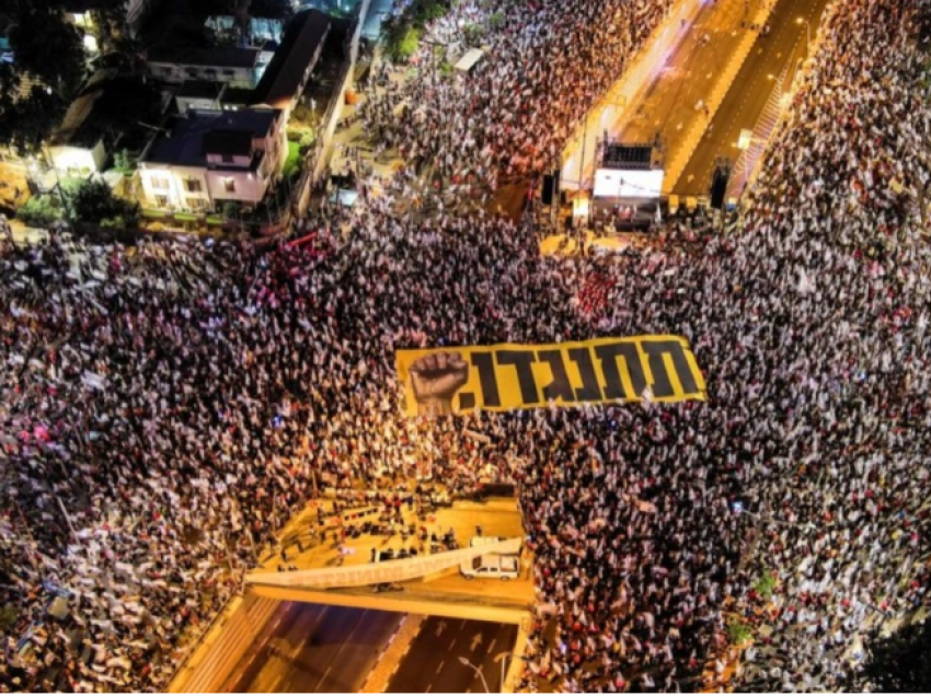 ‘Bibi Ciao’, mijëra izraelitë protestojnë kundër Netanyahu