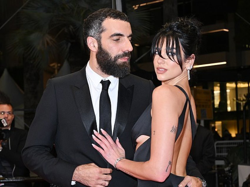 Dua Lipa shfaqet në krahët e partnerit Romain Gavras, teksa e uron për ditëlindje